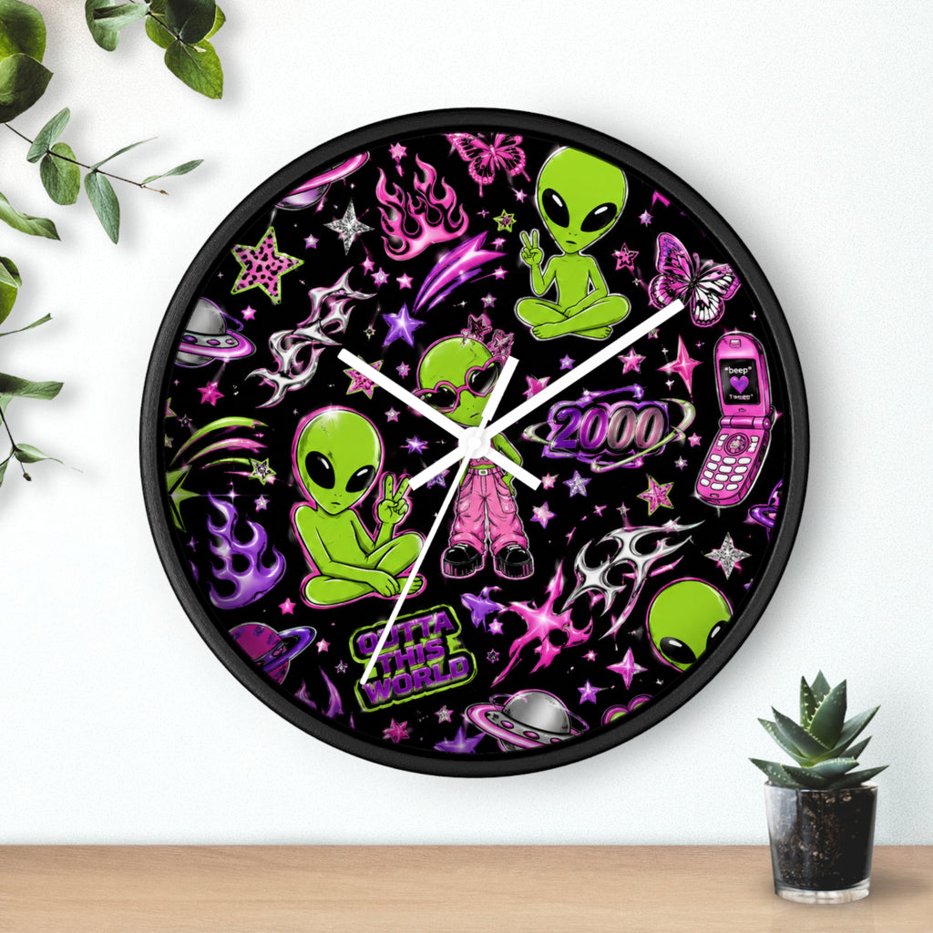 Y2K Alien Crush Wall Clock
